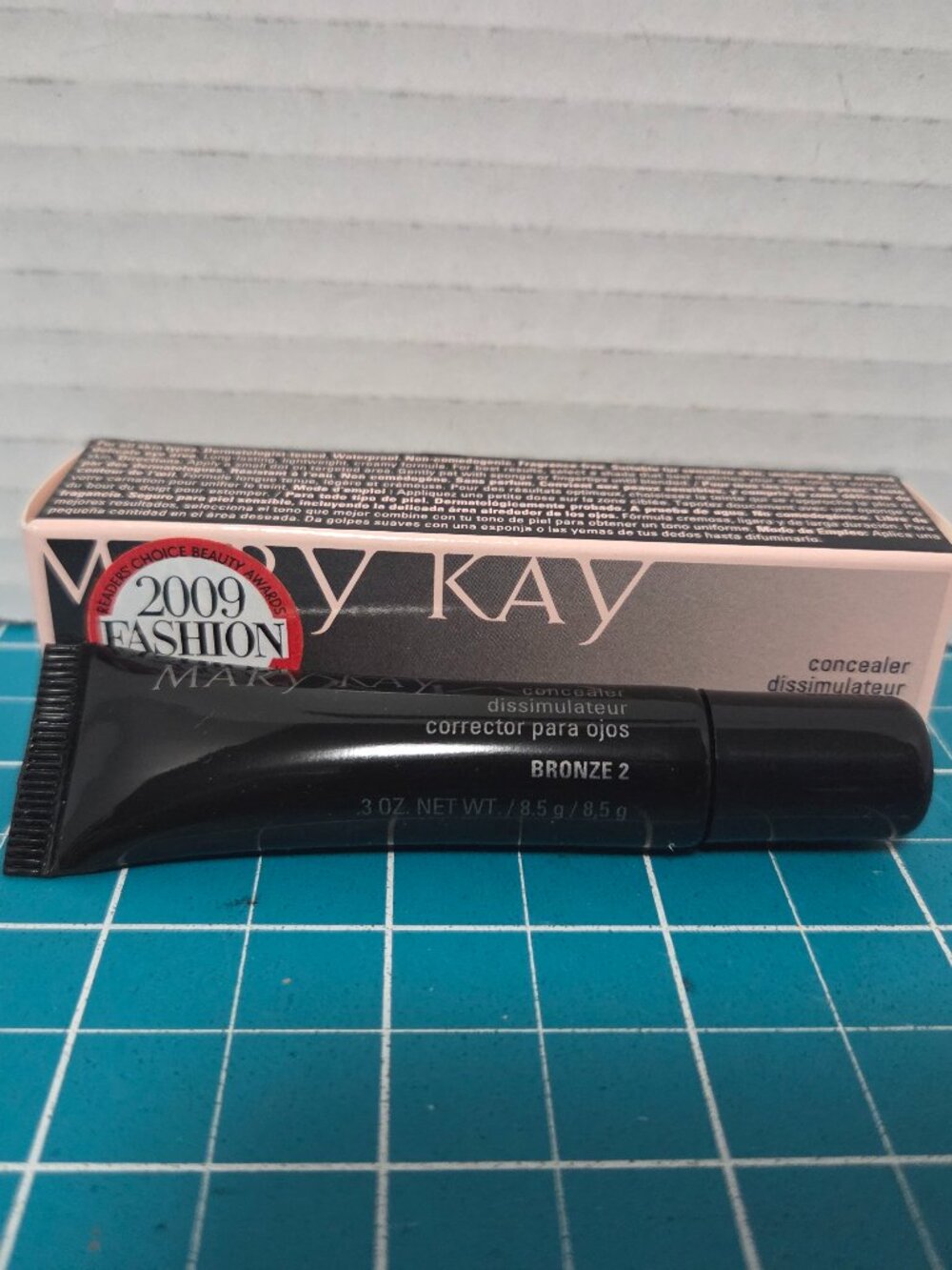 Mary Kay Concealer Bronze 2 #023472 New In Box Discontinued 0.3 Oz